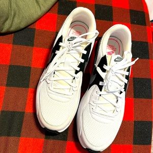 Nike AirMax Excee never used